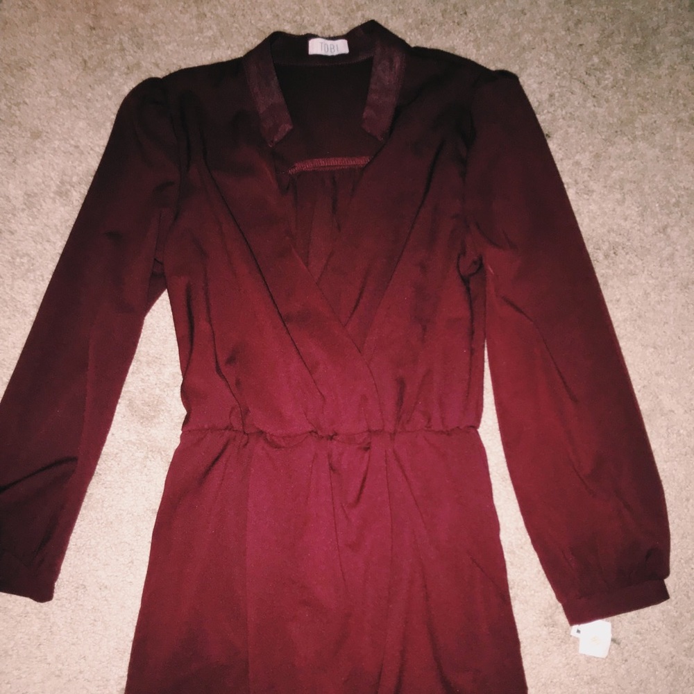 burgundy knee length dress